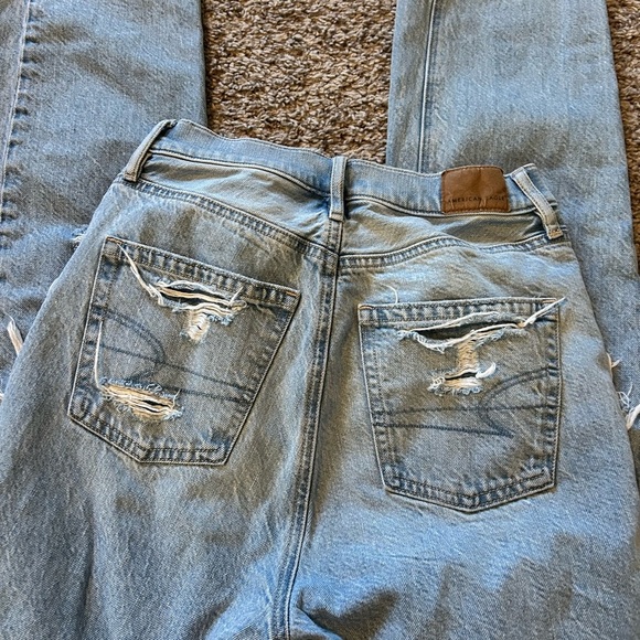 American eagle 90s boyfriend high rise jeans - Picture 9 of 10